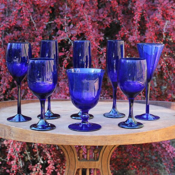 Holiday Cobalt Blue Wine Goblets β Set of 9 β Mismatched β Mid-Century β 6.5"β9" - Picture 1 of 8